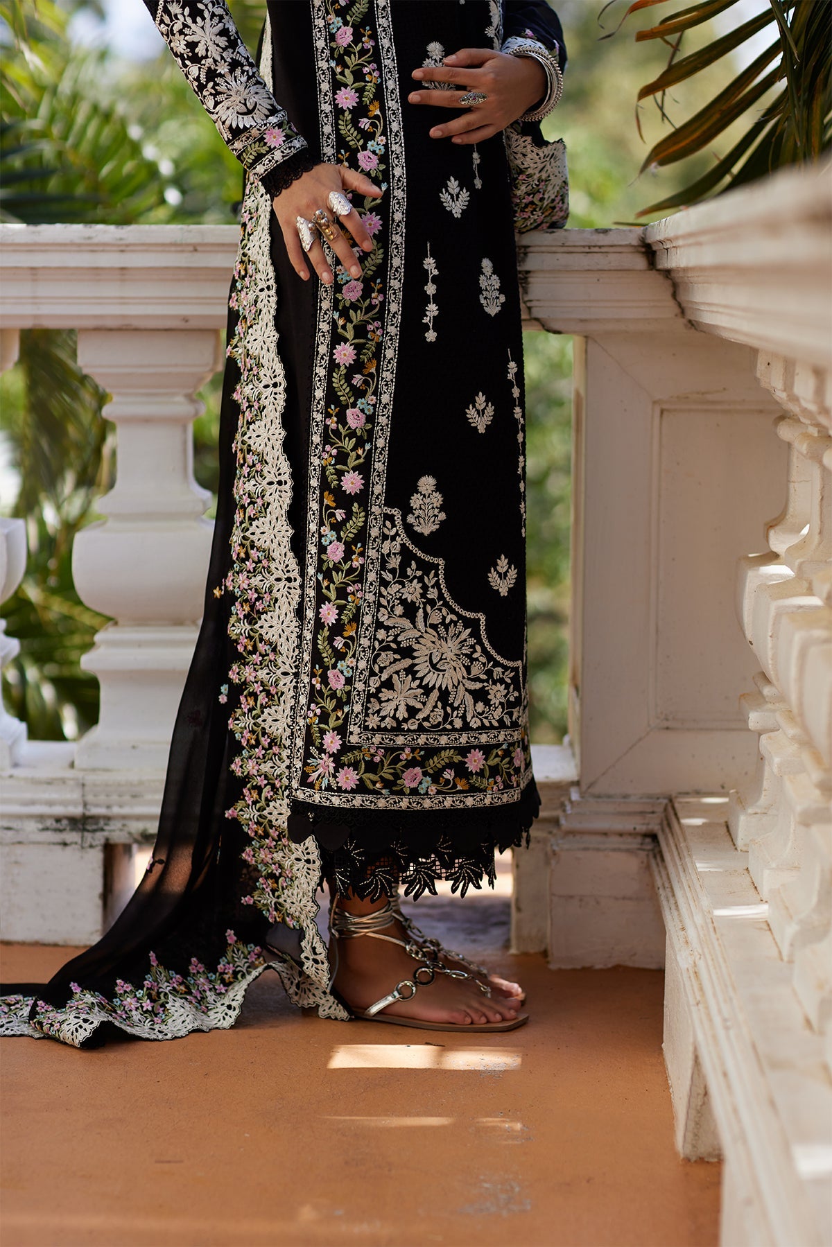 Aleia by Saad Bin Shahzad Front Open Kurta Set - Shahana Collection UK