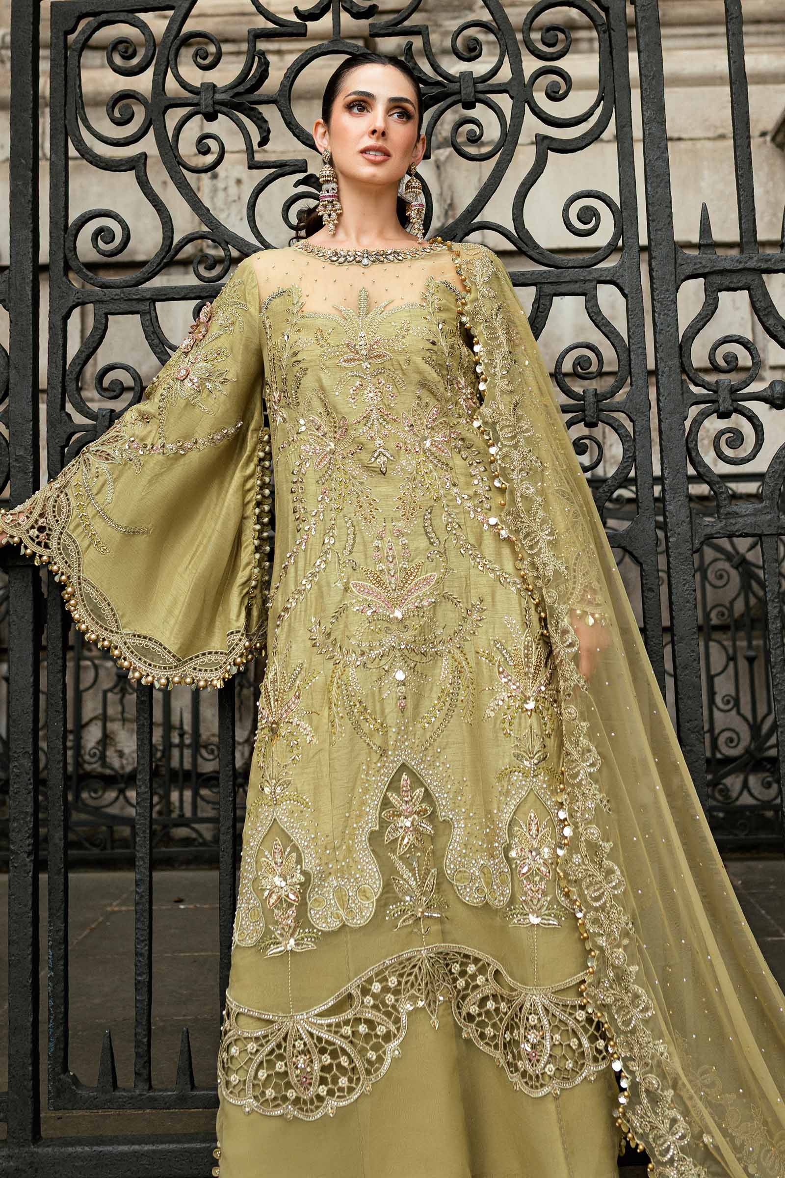 3 Piece Unstitched Embroidered Raw Silk Suit
