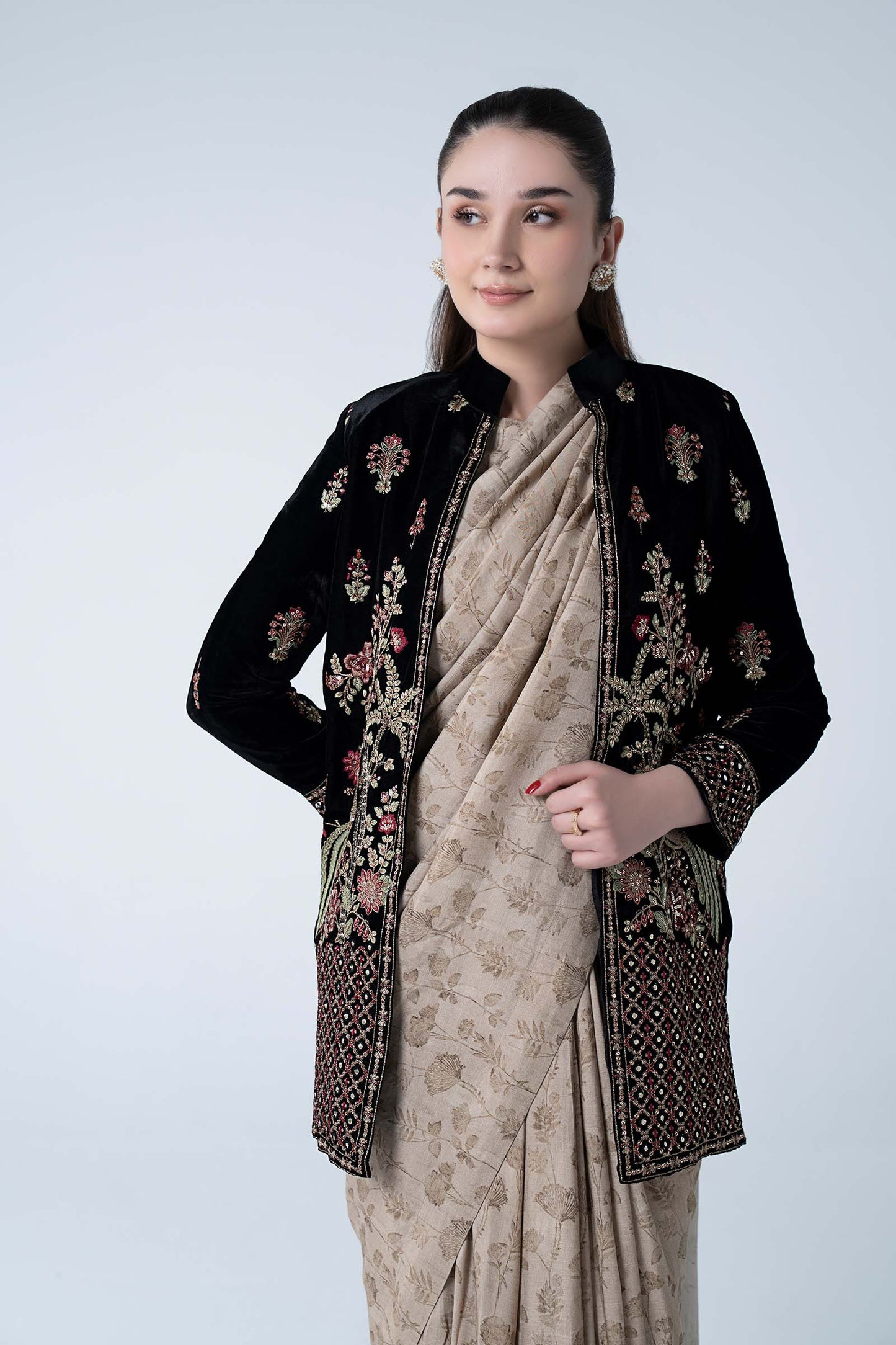 2 Pc Saree Jacket MB-WF24-51-Black & Coffee